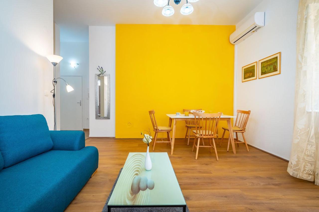 History Apartments Center Zadar Exterior photo