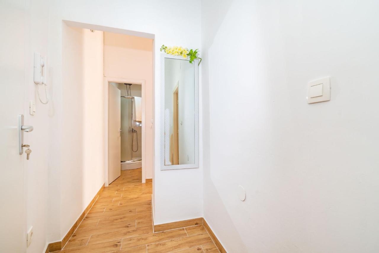 History Apartments Center Zadar Exterior photo